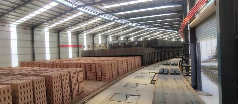 河南開(kāi)封16.8m移動(dòng)式隧道窯