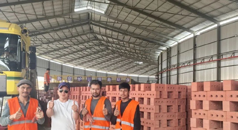 跨國智造再出圈！亞新窯爐國外項(xiàng)目獲官方點(diǎn)贊，成海外新標(biāo)桿