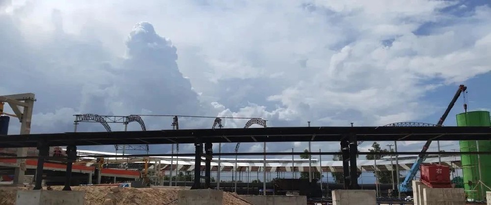 亞新窯爐老撾項(xiàng)目火力全開：移動隧道窯點(diǎn)燃東南亞新引擎